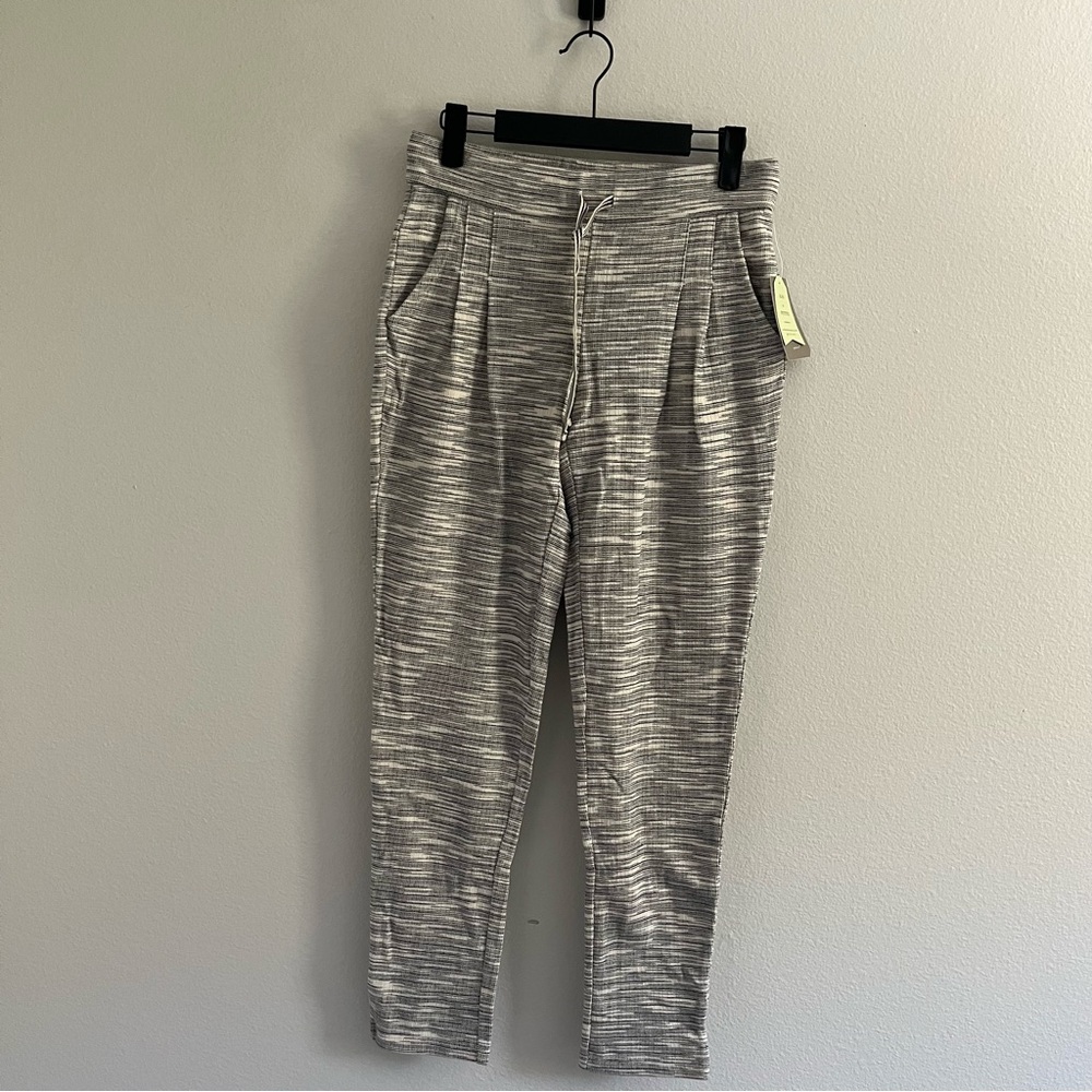 NWT: Lilka for Anthropologie • Trousers‎